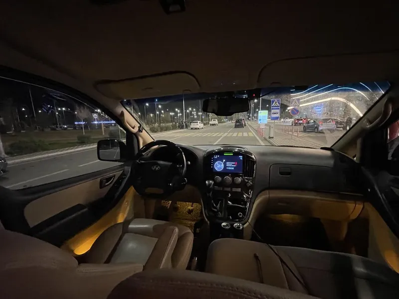 Продается представительский HYUNDAI GRAND STAREX 5 Продается представительский HYUNDAI GRAND STAREX 5
