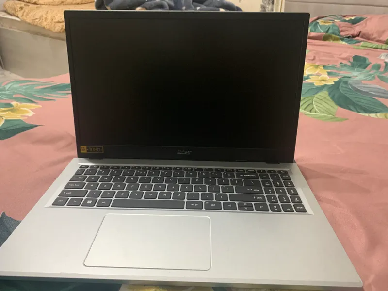 noutbuk acer 256/8 karobkasigaca bir 1 noutbuk acer 256/8 karobkasigaca bir 1