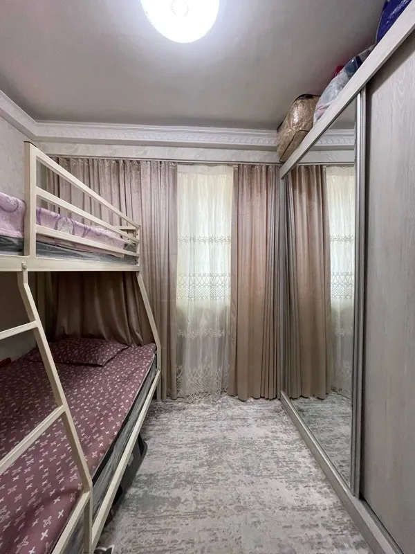 2 qavatli krovat