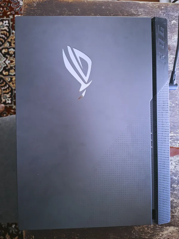 ASUS ROG Strix G15. RYZEN 7 5800H / RTX 3070 3