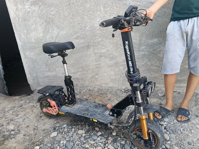Eliktra skutir sportivni 3 Eliktra skutir sportivni 3
