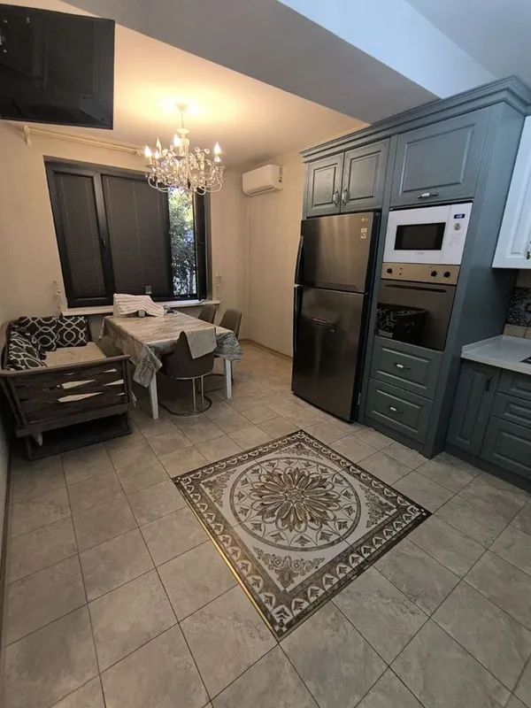Продается дом 2.7 сотки ор-р Hightown, кабельный завод 4