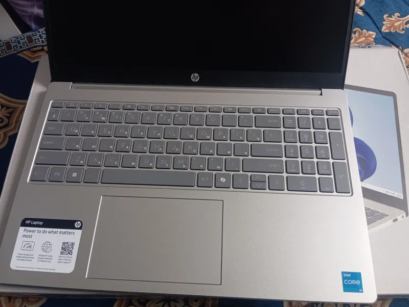 HP 15-fd0250wm IntelCore i5-1334U 8GB RAM512GB SSD — фото 2