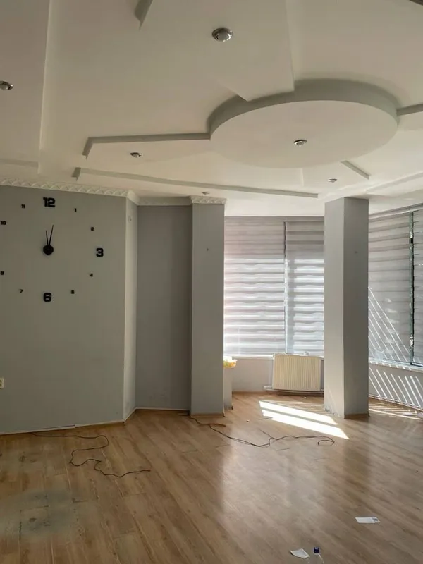 Аренда под офис 5 комната, 260кв.м 5 минут Метро Мирзо Улугбек 1700у.е 2