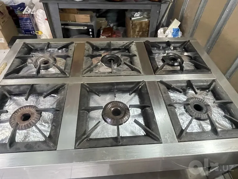 Профессиональная газовая плита 5 Профессиональная газовая плита 5