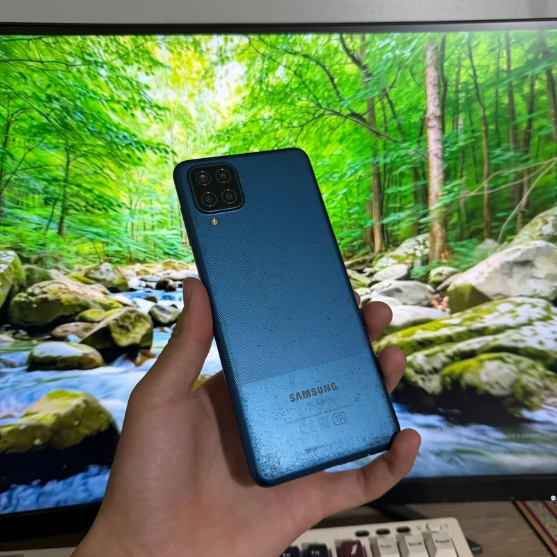 Samsung galaxy A12