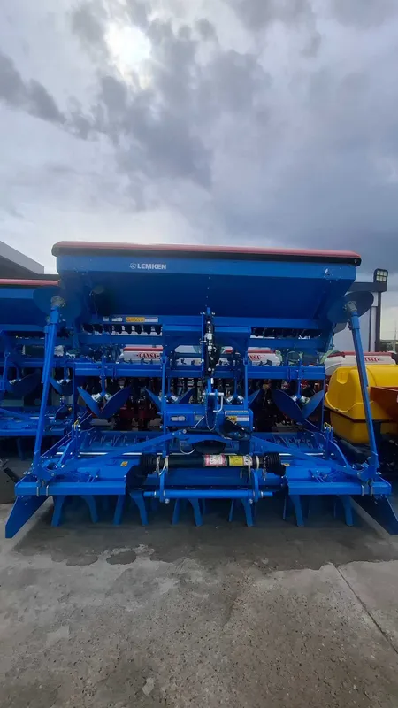 Зерновая сеялка (Lemken ) Saphir9 Zirkon8