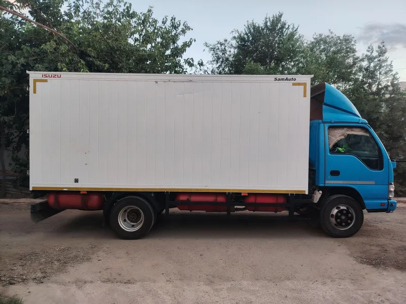 Isuzu NQR 71 PL sotiladi xolati yaxshi — фото 5