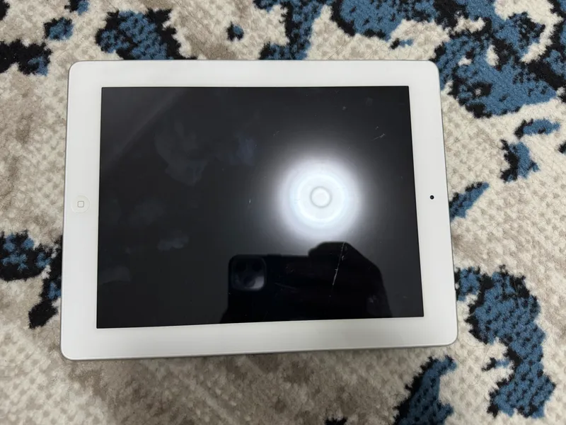 Ipad — фото 1