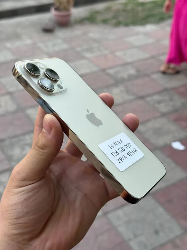 IPhone 14 Pro Max 2