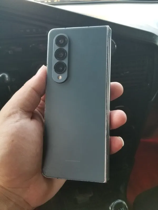 Samsung Z Fold4 12/256 4