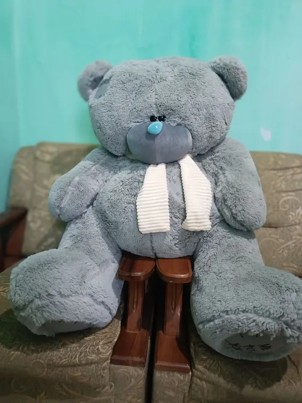 новый, ещё и месяца не прошло новый, ещё и месяца не прошло