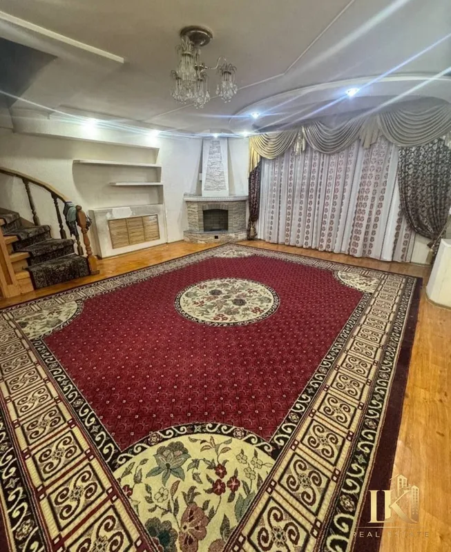 Продаётся 4-комнатная квартира 100 м², 3-4 этаж из 10, Яккасарайский район (напротив ЖК «O’zbegim»), средний ремонт 1 Продаётся 4-комнатная квартира 100 м², 3-4 этаж из 10, Яккасарайский район (напротив ЖК «O’zbegim»), средний ремонт 1