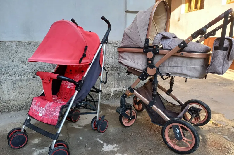 Продаются 2 детские коляски 2 Продаются 2 детские коляски 2