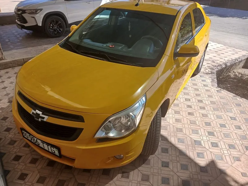 Chevrolet Cobalt LS первая позиция