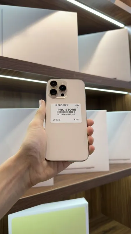 iphone 16 pro max naxtka 1 iphone 16 pro max naxtka 1