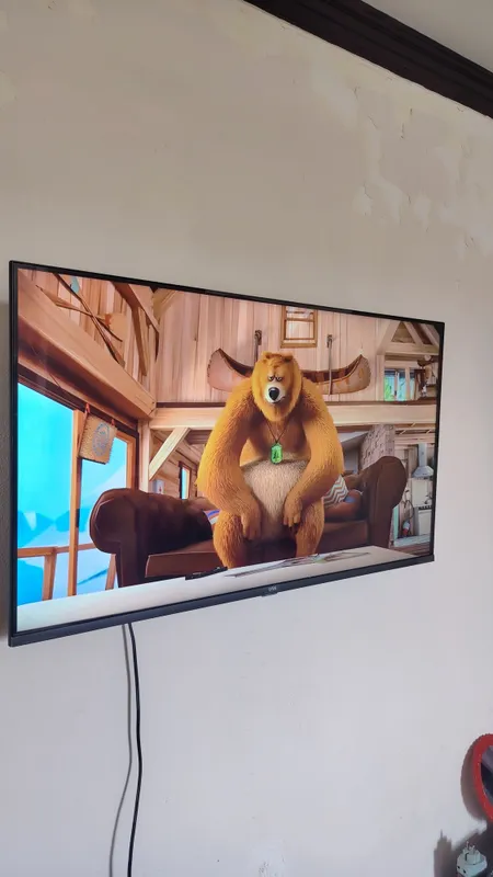 Продам телевизор Artel 43 smart full HD как новый 2