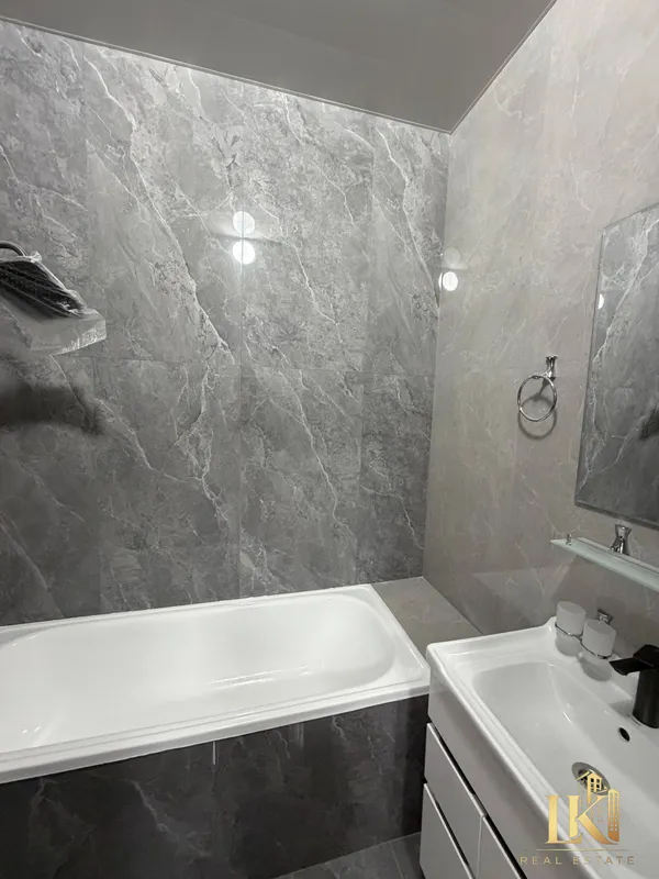 Продаётся 3-комнатная квартира в ЖК Golden House (Карасу-5) — фото 6