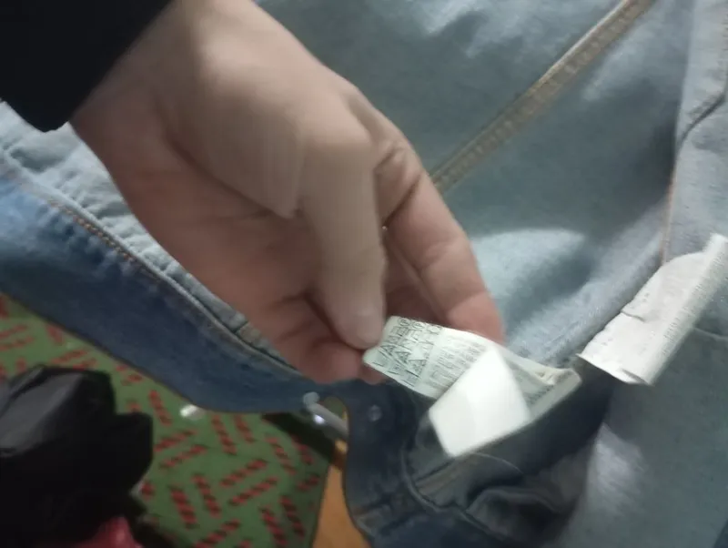 SHOSHILINCH SOTAMAN Nirvana bilan jiletka retro grunge 4 SHOSHILINCH SOTAMAN Nirvana bilan jiletka retro grunge 4