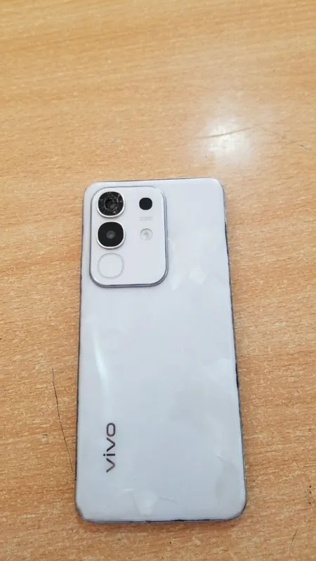 vivo y29 4g белый 1 vivo y29 4g белый 1