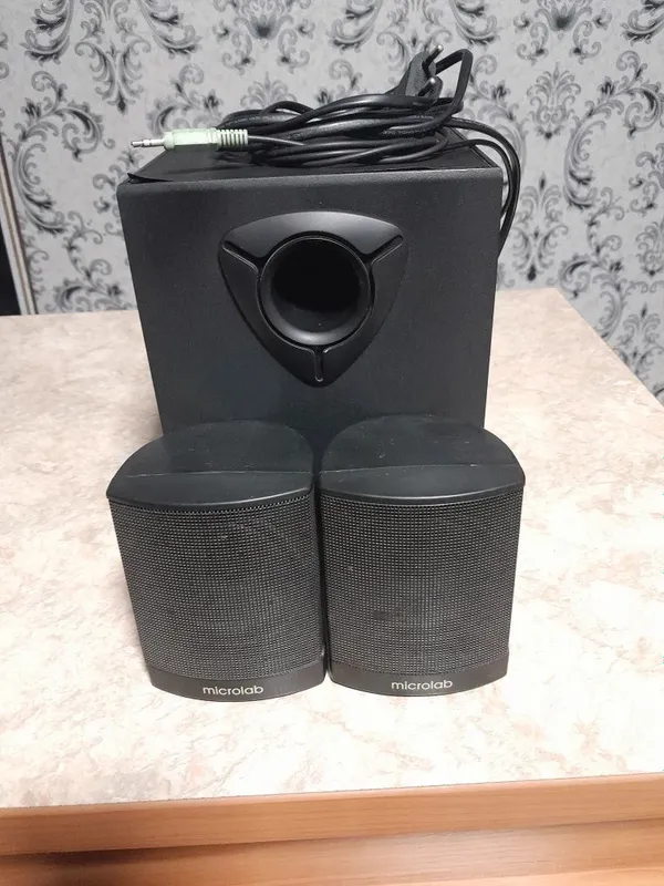Microlab sabuffer sotiladi