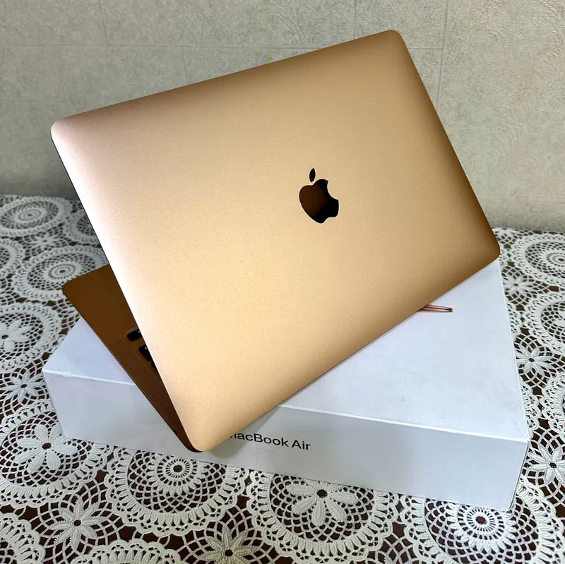 MacBook Air M1 Gold — новый ноутбук (MacBook-Apple) 6 MacBook Air M1 Gold — новый ноутбук (MacBook-Apple) 6