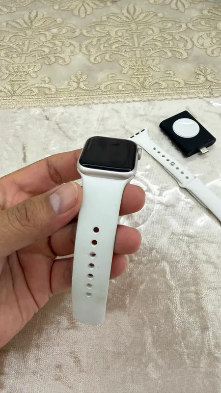 Apple watch se2 40mm GPS model. — фото 2