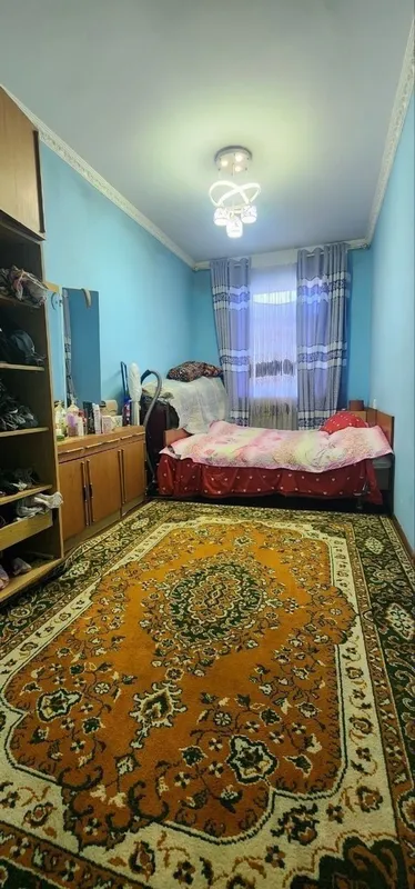 2/4/4 сотилади 50м² 3 2/4/4 сотилади 50м² 3