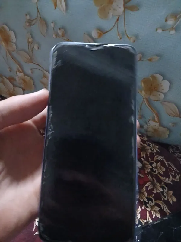 infinix zero 7 pilus 64 tali 600.000 kelishamiza 1