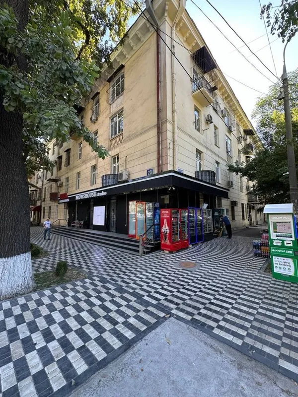 Сдается в аренду помещение вдоль дороги 130м2 - стадион Старт — фото 1