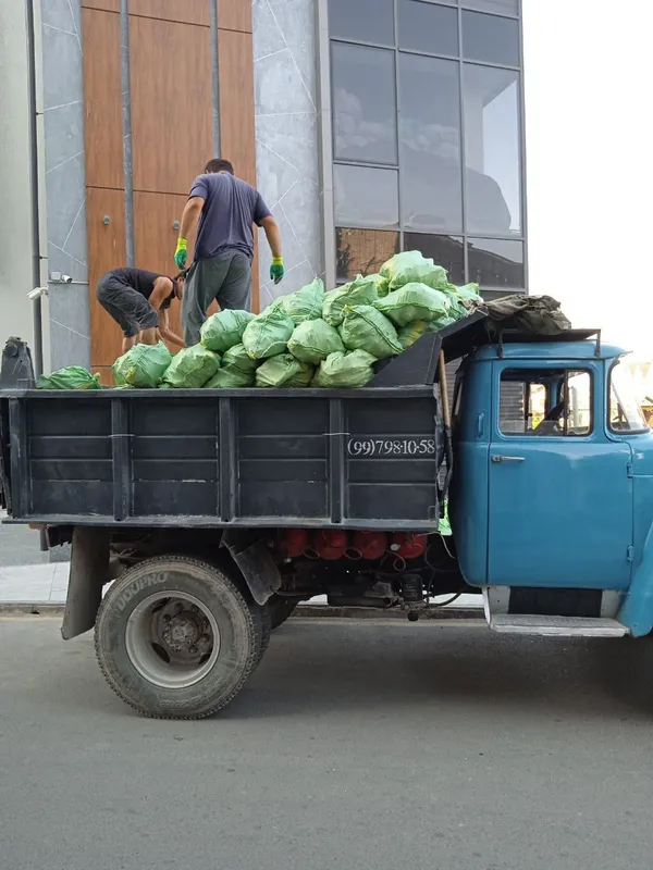 Вывоз строительного мусора,любой хлам из дома.