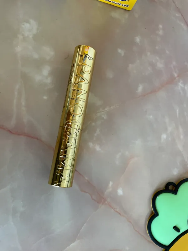 Тушь L'Oréal 1 Тушь L'Oréal 1