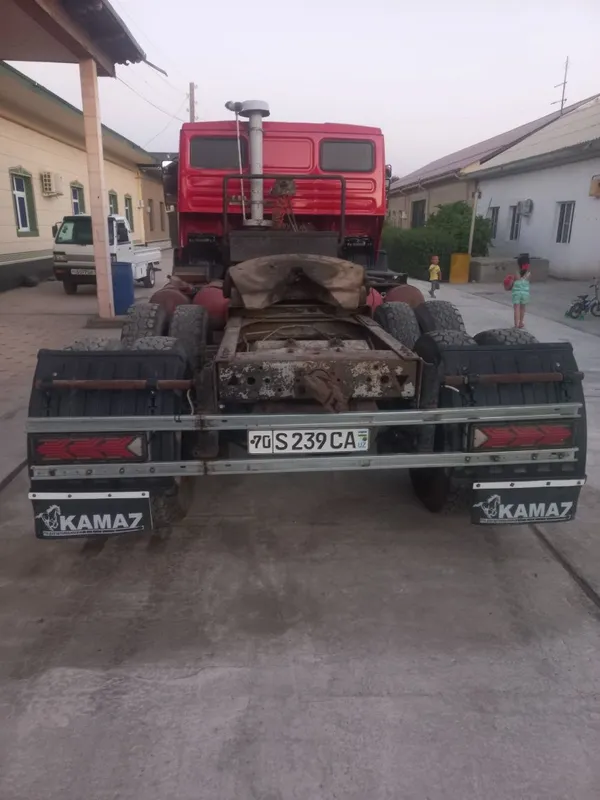 Kamaz tegach sotiladi gazli 3 Kamaz tegach sotiladi gazli 3