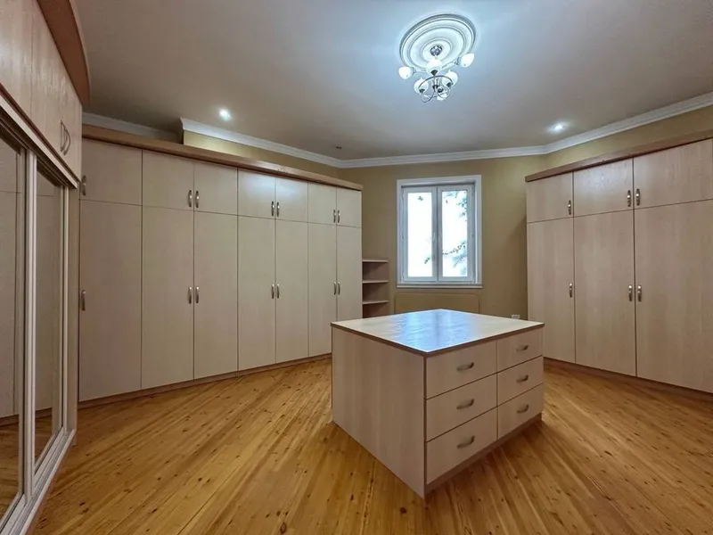 Дом Ул. Таффакур / о-тир: Давр банк / гост. Grand Mir Hotel 3.3 сот — фото 7