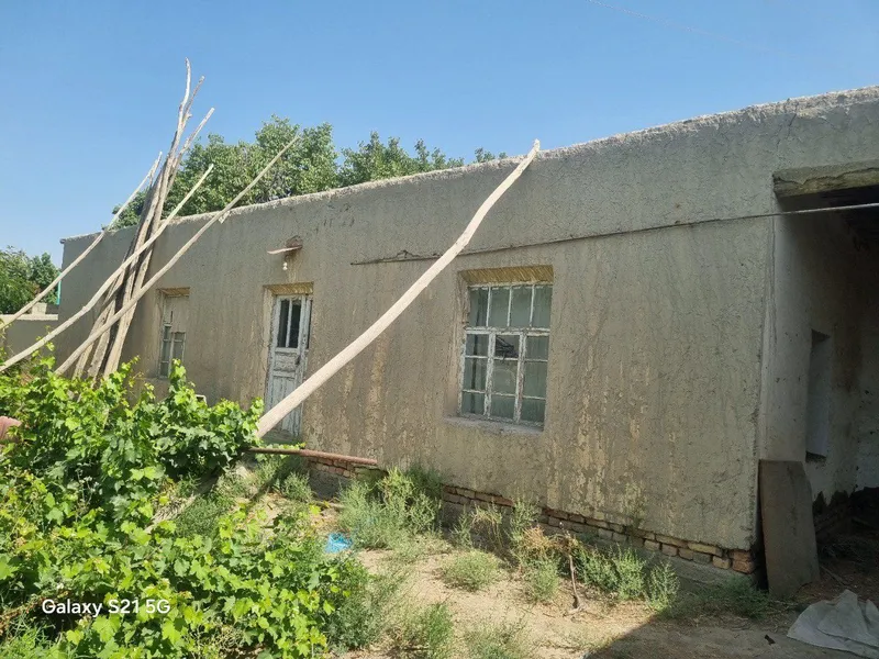 Buxoro viloyati g'ijduvonda joylashgan hovli tez va arzon sotiladi — фото 1