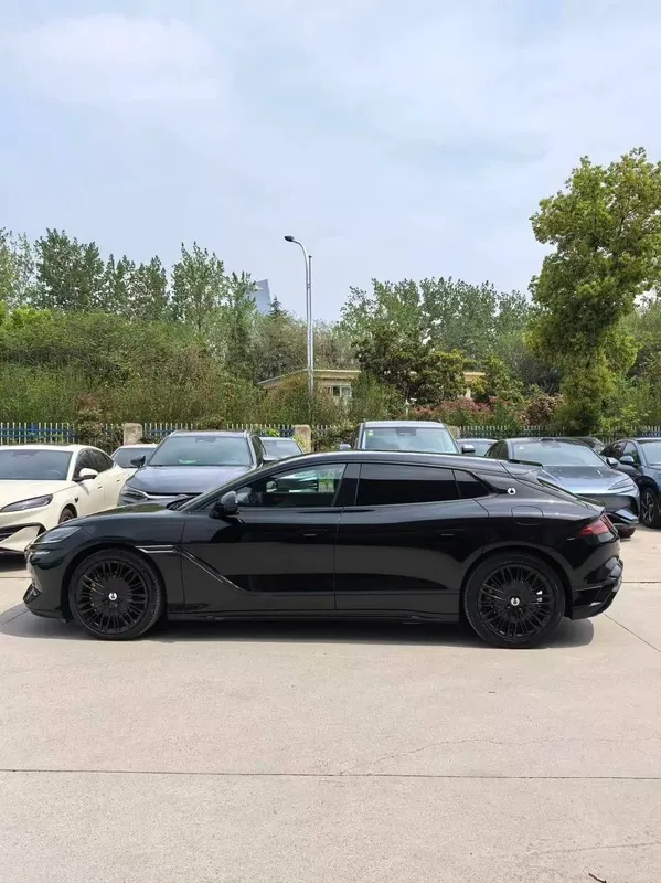 Denza Z9 GT полный привод электричка 2 Denza Z9 GT полный привод электричка 2