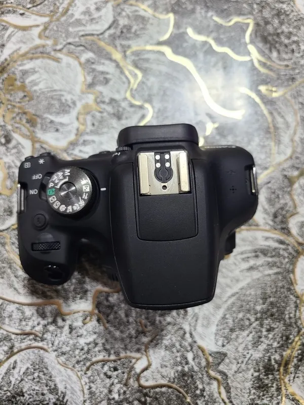 Fotoaparat yangi 3 Fotoaparat yangi 3
