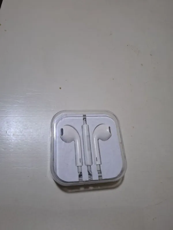 Наушники Apple EarPods lightning — фото 2