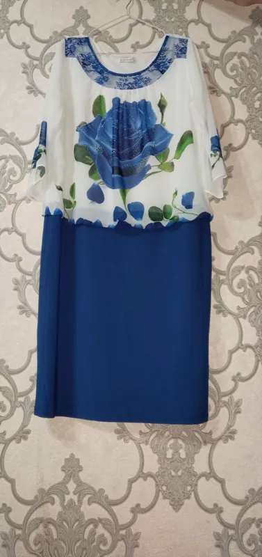 Ayollar ko'ylagi sotiladi. 50-chi turk razmer.