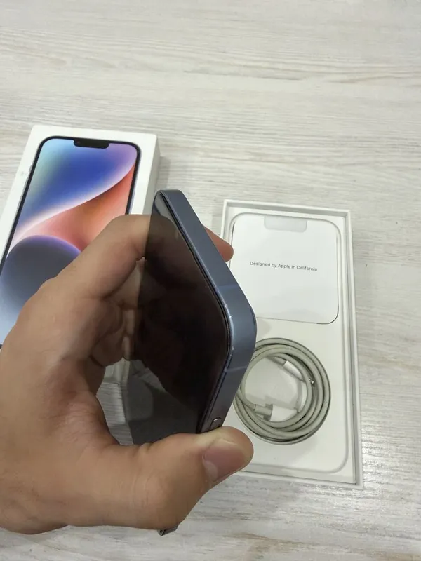 Iphone 14 plus 128gb 7