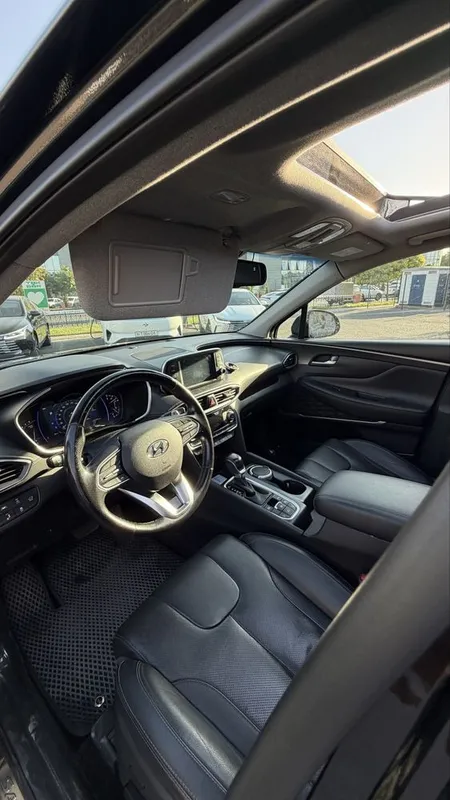 Hyundai Santafe 2020 Qora 2.5 Full 7 Hyundai Santafe 2020 Qora 2.5 Full 7
