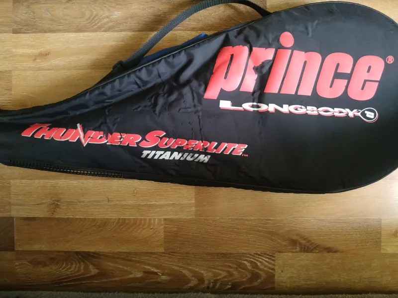 Prince tennis raketkasi 6