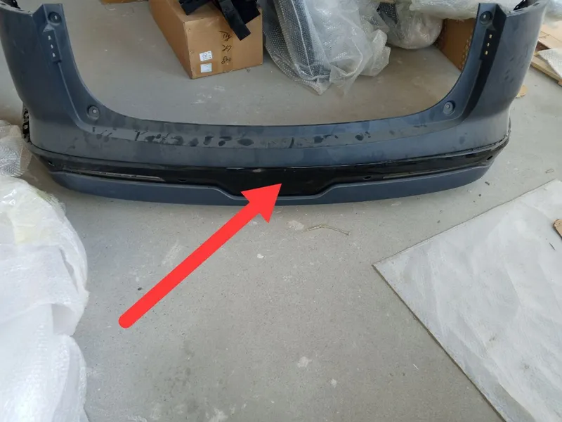 Orqa bamper o'rta qismi Dongfeng EP 008. Orginal