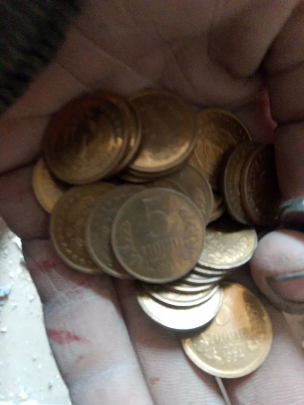 5tin tangalar sotiladi 5tin tangalar sotiladi