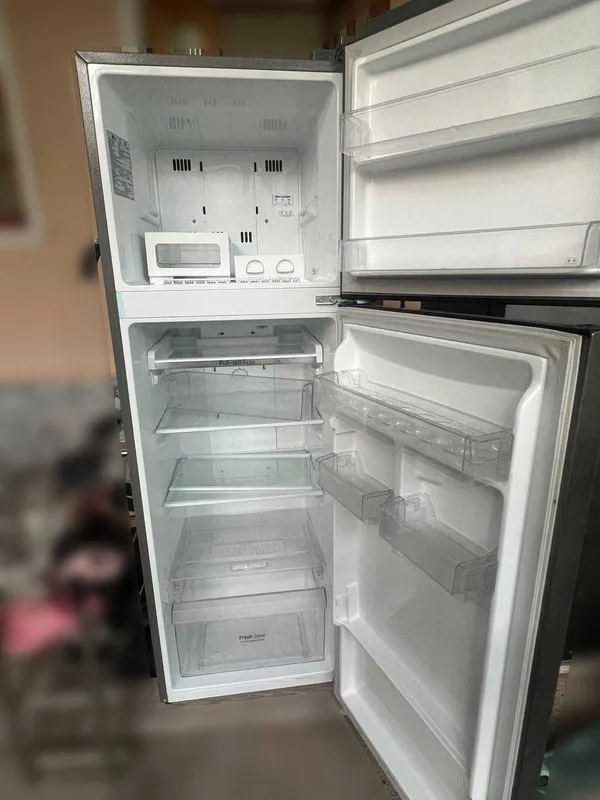 Продается холодильник LG 3 Продается холодильник LG 3