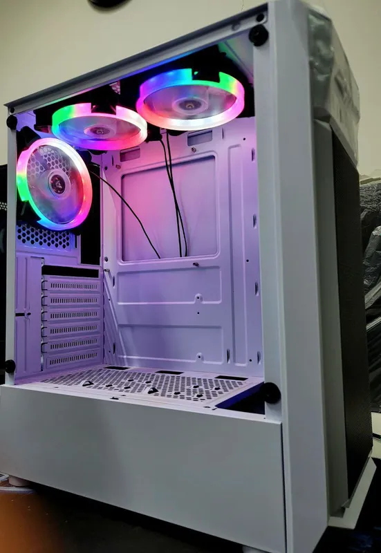 ZTTECH RGB GAMING CASE 3X RGB COOLER ATX M35 3 ZTTECH RGB GAMING CASE 3X RGB COOLER ATX M35 3