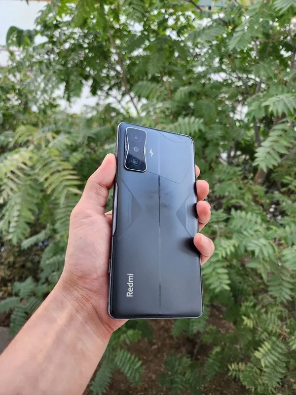 POCO F4 GT 3