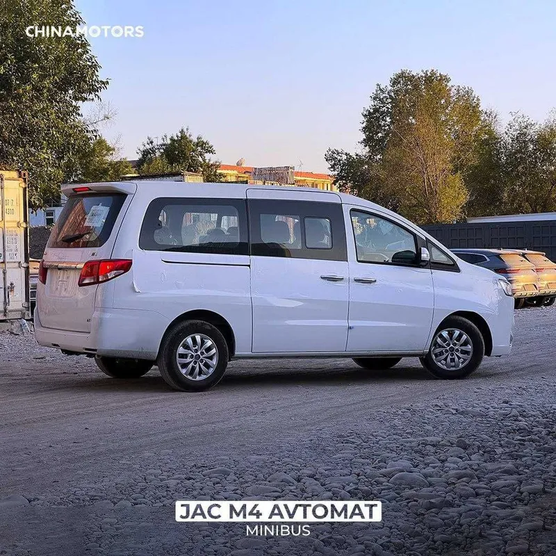 JAC M4 turizimga ideal mashina 4 JAC M4 turizimga ideal mashina 4