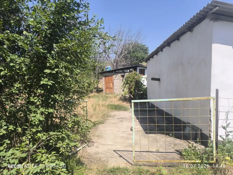Uchastka, uy 6 sotx, 4 sotx zaxvati bor, Toshkent shahardan, 18 kilomt 2