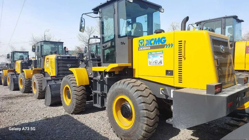 НА складе ! Фронтальный погрузчик XCMG LW300KN 1,8 M3 Джойстик — фото 4